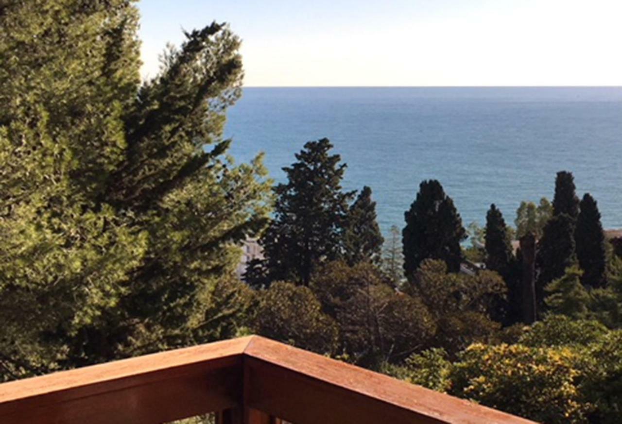 Luxury Apartment With Bay View Sanremo Luaran gambar